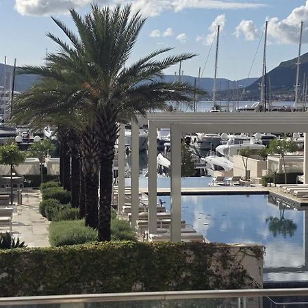 Porto Montenegro Luxurious Elena Tivat Luaran gambar