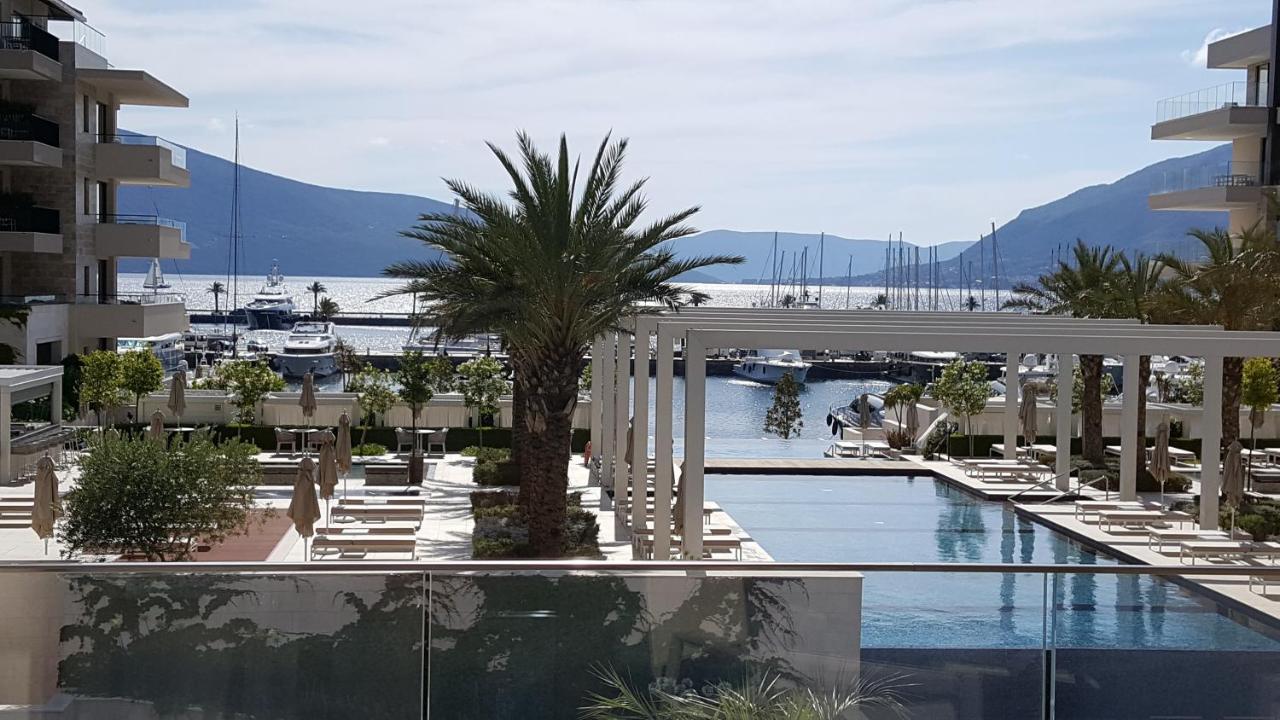 Porto Montenegro Luxurious Elena Tivat Luaran gambar