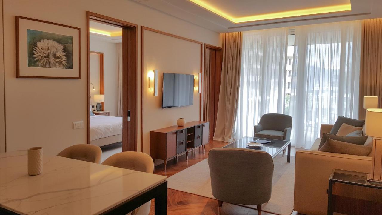 Porto Montenegro Luxurious Elena Tivat Luaran gambar